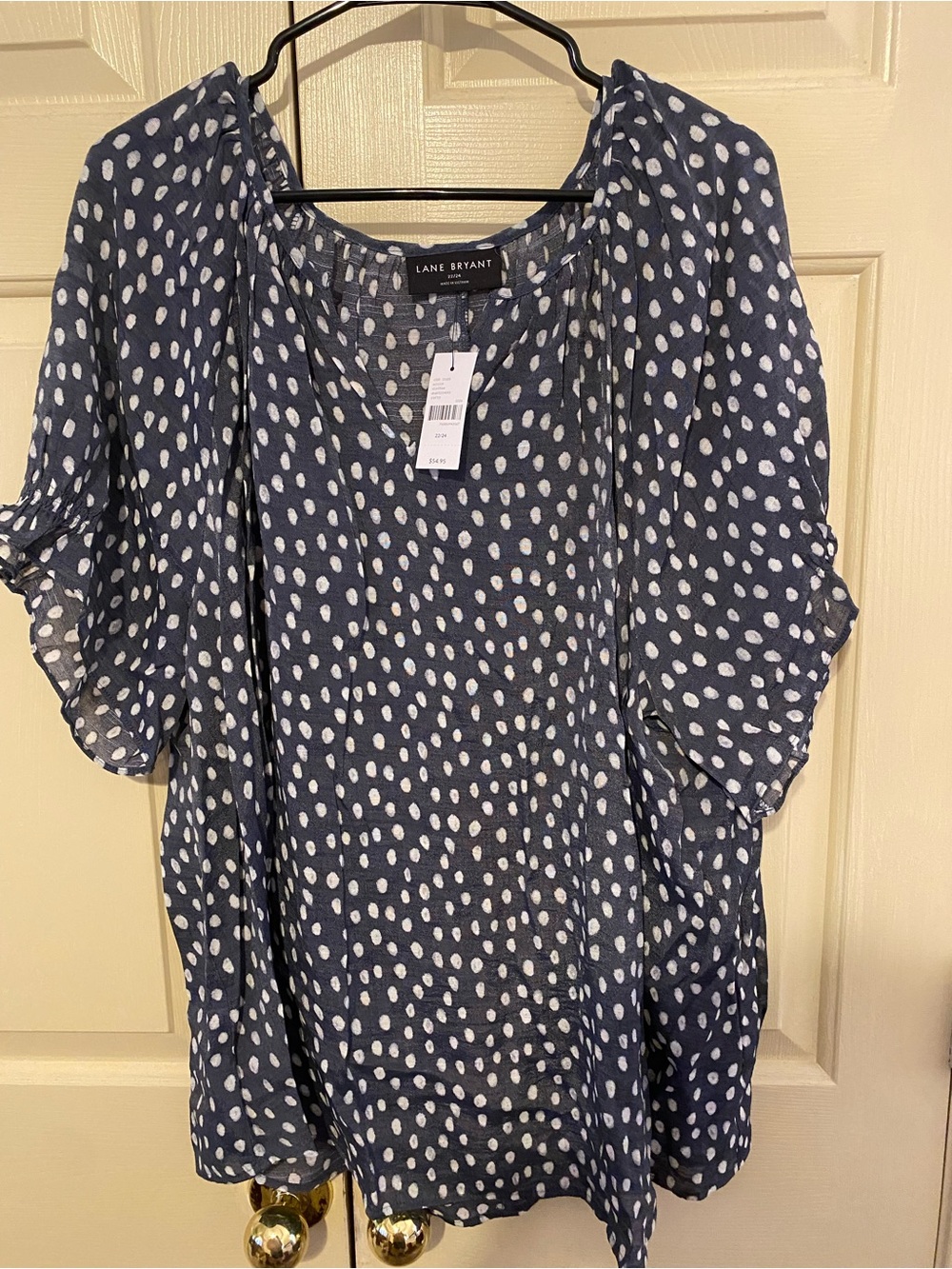 NWT! Never worn - Lane Bryant Navy and White Dot Flutter Sleeve Blouse